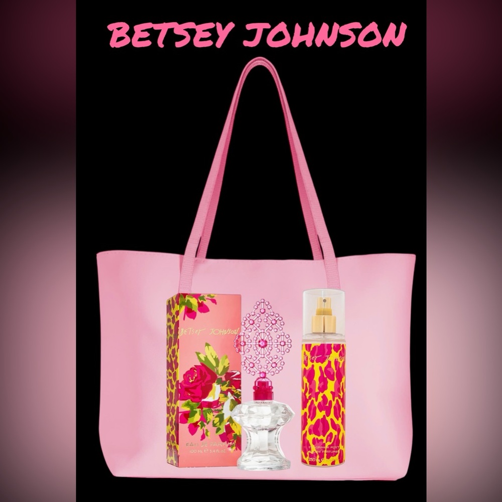 Betsey Johnson womens eau de parfum perfume body mist pink tote bag gift set $90